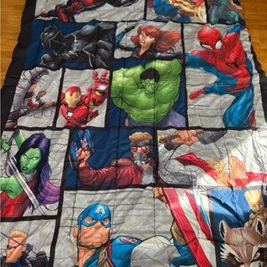 Marvel Heroes Comforter - Black, Green, Red, Blue
